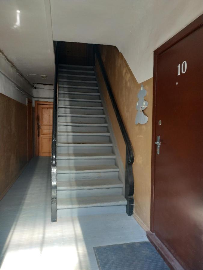 Ferienwohnung Tiny Non-Smoking Caka & Free Parking Riga Exterior foto